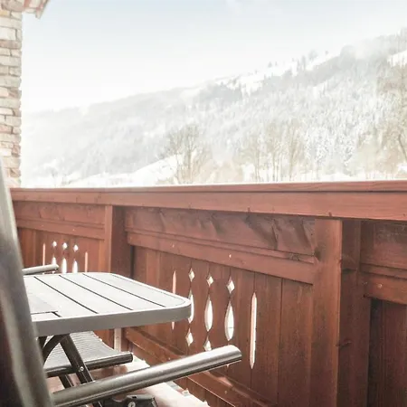 Schoene Ferienwohnung-niederau شقة *